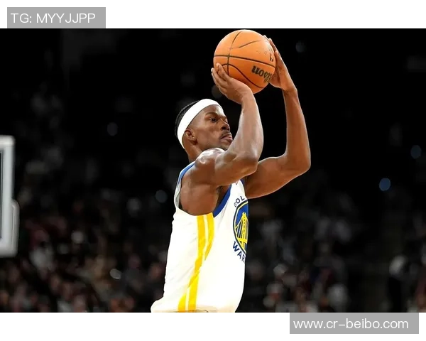 米勒表现低迷19投仅5中贡献17分5篮板5助攻并出现5次失误